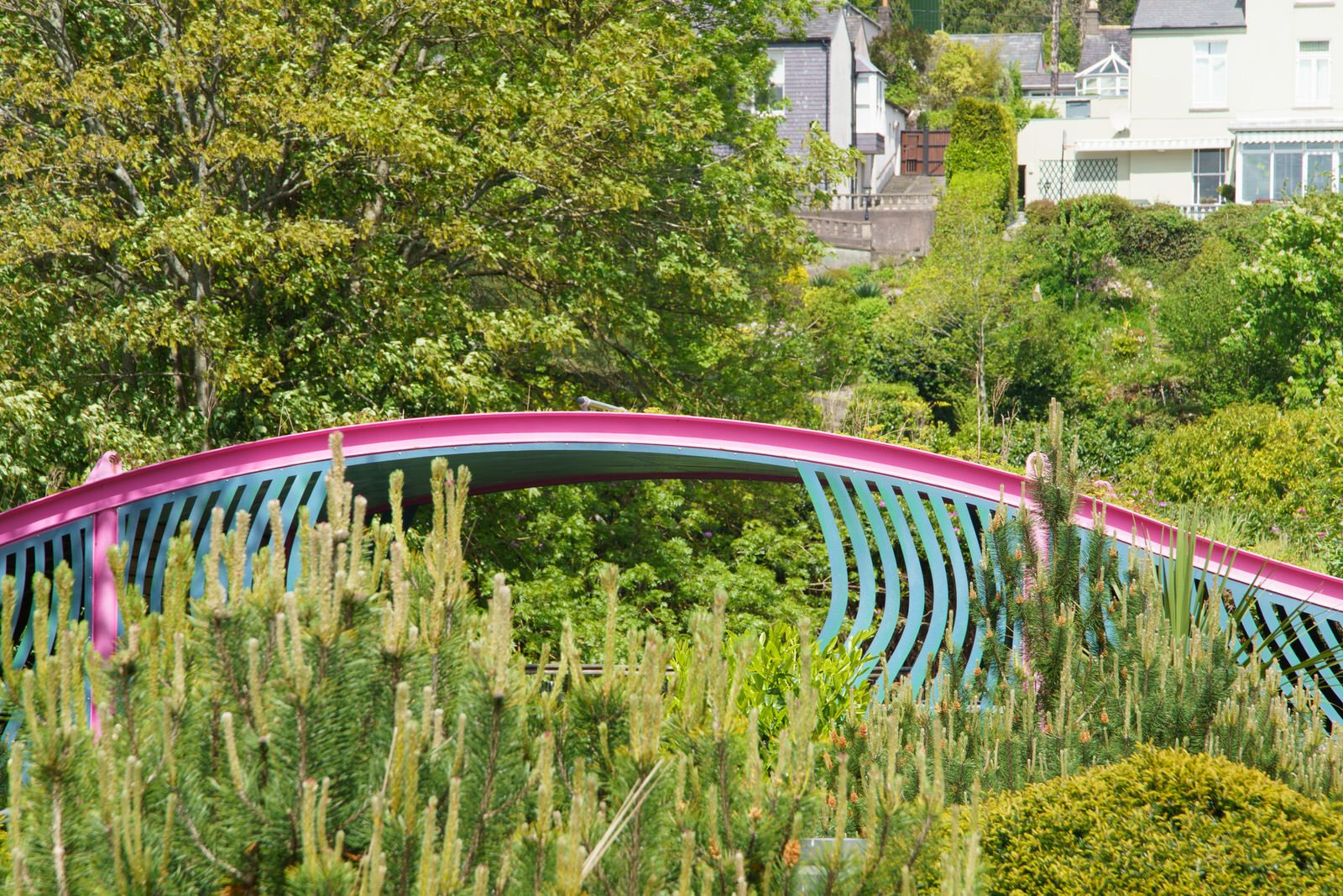 THE SKY GARDEN BY DIARMUID GAVIN [WON AN AWARD AT THE CHELSEA FLOWER SHOW IN 2011]-224530-1