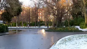 THE GROUND WAS COVERED IN SNOW WHEN I VISITED ST STEPHEN'S GREEN IN NOVEMBER 27 2010 [LEGACY PHOTO COLLECTIONS]-244881-1