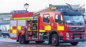 FIRE ENGINE ERZ 9062 VOLVO FM-330 SRT SRP [ROMEO TANGO 190]-235553-1 ROMEO TANGO 190