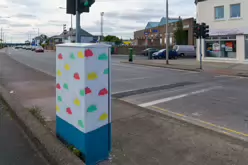 CITY TRIPPING BY ELLEN WEBB [PAINT-A-BOX STREET ART AT CONQUER HILL ROAD IN CLONTARF]-244408-1