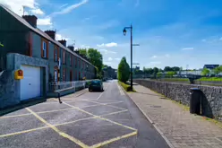 THE LADY DESART PEDESTRIAN AND CYCLE BRIDGE [ACROSS THE RIVER NORE IN THE CITY OF KILKENNY]-245450-1