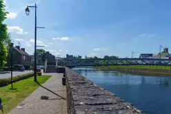 THE LADY DESART PEDESTRIAN AND CYCLE BRIDGE [ACROSS THE RIVER NORE IN THE CITY OF KILKENNY]-245451-1