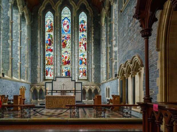 KILKENNY 2016 The city's strategic location on the River Nore led to its growth and development over the centuries. Following the...