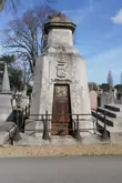 THE GRESHAM FAMILY VAVLT [FITTED WITH A BELL]-245407-1