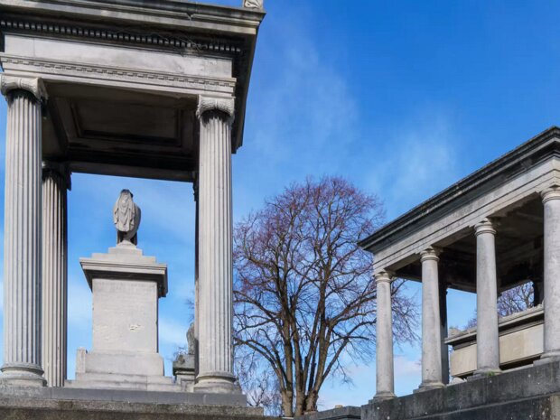 INGRAM FAMILY VAULT While the specific Ingram family associated with the memorial requires further investigation, research reveals several...
