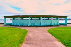RETRO WIND SHELTERS AND OTHER STRUCTURES IN CLONTARF [DESIGNED IN 1934 BY HERBERT SIMMS]-244382-1