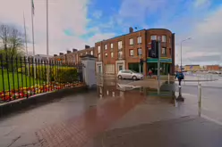 THE PEOPLE'S PARK IN LIMERICK [LOST ITS BEEBEE TREE IN 2013]-244603-1