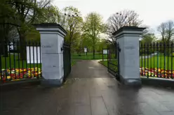 THE PEOPLE'S PARK IN LIMERICK [LOST ITS BEEBEE TREE IN 2013]-244604-1
