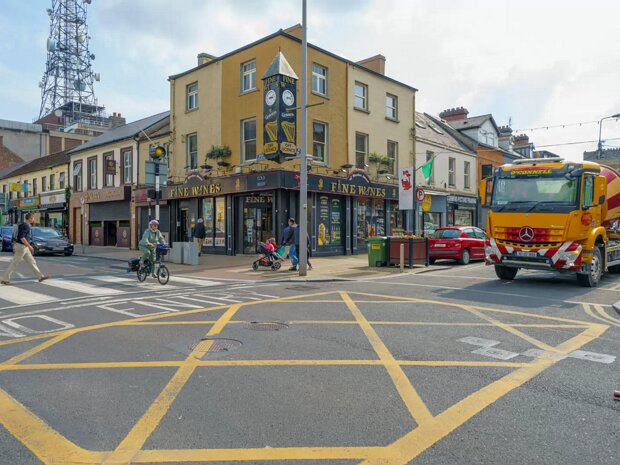 ROCHES STREET As Christmas is approaching it might be a good idea to discuss Limerick ham.