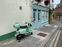 DALKEY A SOUTH DUBLIN VILLAGE [IS IT BETTER THAN MALAHIDE]-243919-1