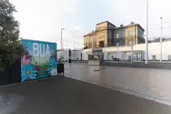 BROADSTONE LUAS TRAM STOP [BROADSTONE PLAZA INCLUDING THE BUA COFFEE KIOSK]-245526-1