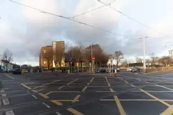 BROADSTONE LUAS TRAM STOP [BROADSTONE PLAZA INCLUDING THE BUA COFFEE KIOSK]-245532-1