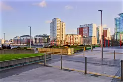 GRAND CANAL SQUARE [AN ATTRACTIVE PUBLIC SPACE THAT YOU MUST VISIT]-244816-1