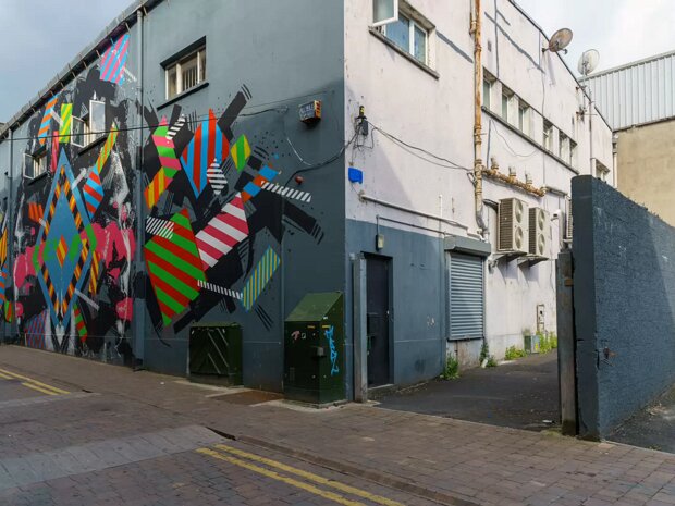 BROWN THOMAS LANE MURAL New Zealander Askew One collaborated with Irish artist Maser to combine two unique techniques resulting in this amazing...