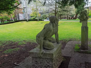 MAN AND DOG Discover the silent dialogue of "Figure Talking to a Quadruped," a captivating 1994 sculpture by renowned Irish artist...