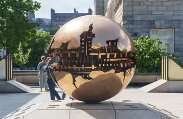 THE BERKELEY LIBRARY FORECOURT AND THE SPHERE WITHIN THE SPHERE [THE LIBRARY IS TO BE RENAMED]-219399-1