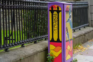 TWO FOR JOY BY EMER MAGUIRE [PAINT-A-BOX STREET ART ON LOWER RATHMINES ROAD]-242825-1