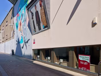 URBAN EXPRESSION All forms of Street Art including Graffiti, Murals and Paint-A-Box
