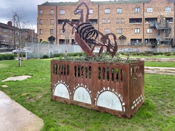 BRIDGEFOOT SCULPTURE Explore the transformation of Bridgefoot Street Park in Dublin’s Liberties. This post examines how Dermot Foley...
