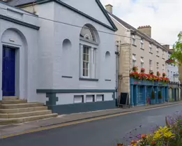 ASSEMBLY ROOMS ON DUBLIN STREET IN CARLOW [CONSTRUCTED CIRCA 1794 AND MAY HAVE BEEN OWNED BY GEORGE BERNARD SHAW]-239623-1