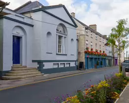 ASSEMBLY ROOMS ON DUBLIN STREET IN CARLOW [CONSTRUCTED CIRCA 1794 AND MAY HAVE BEEN OWNED BY GEORGE BERNARD SHAW]-239624-1