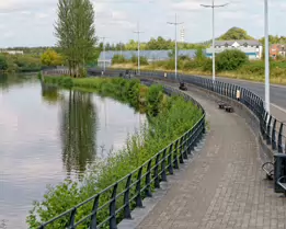 THE MILLENNIUM BRIDGE IN CARLOW [A MODERN LINK ACROSS THE BARROW]-239517-1