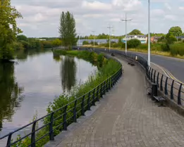 THE MILLENNIUM BRIDGE IN CARLOW [A MODERN LINK ACROSS THE BARROW]-239518-1