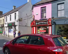I HAVE NOTICED THAT TURKISH BARBERS IN IRELAND HAVE A SENSE OF HUMOUR [PADDY THE TURK IN CARLOW]-239648-1