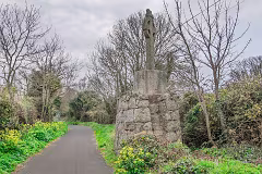31 MARCH 2024 VISIT TO LAUGHANSTOWN LANE [SONY FX30 AND ADAPTED SIGMA 24-105MM LENS]-259369-1