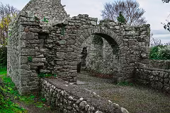 31 MARCH 2024 VISIT TO TULLY CHURCH AND GRAVEYARD LAUGHANSTOWN LANE [SONY FX30 AND ADAPTED SIGMA 24-105MM LENS]-259394-1
