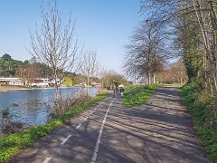 THE LIFFEY RIVER WALK IS A JOURNEY THROUGH LONGMEADOWS [ON THE SOUTHBANK OF THE RIVER]-266795