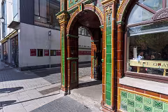 TEMPLE BAR SESSION 1 - SONY A1MkII WITH ZEISS BATIS 18MM LENS [TESTING 12 APRIL 2026]-268581