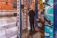 TEMPLE BAR SESSION 2 - SONY A7RV WITH ZEISS BATIS 18MM LENS [TESTING 13 APRIL 2026]-268530