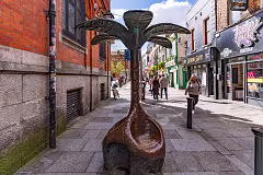 TEMPLE BAR SESSION 2 - SONY A7RV WITH ZEISS BATIS 18MM LENS [TESTING 13 APRIL 2026]-268533