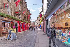 TEMPLE BAR SESSION 2 - SONY A7RV WITH ZEISS BATIS 18MM LENS [TESTING 13 APRIL 2026]-268540