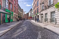 TEMPLE BAR SESSION 2 - SONY A7RV WITH ZEISS BATIS 18MM LENS [TESTING 13 APRIL 2026]-268544