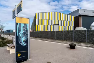 VICTORIA WHARF THE TITANIC WALKWAY [BELFAST MARCH 2019]-247466-1