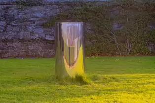 BARREL 2020 BY FERGUS MARTIN [REMINDS ME OF MY TRASHCAN MAC WHICH WAS A BIG DISAPPOINTMENT]-247743-1