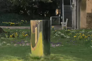 BARREL 2020 BY FERGUS MARTIN [REMINDS ME OF MY TRASHCAN MAC WHICH WAS A BIG DISAPPOINTMENT]-247749-1