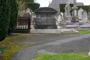 AN UNPLANNED VISIT TO DEANSGRANGE CEMETERY [I USED A VOIGTLANDER LENS]-246890-1