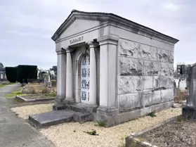 A SPONTANEOUS VISIT TO DEANSGRANGE CEMETERY [SECOND SESSION - iPHONE IMAGES]-247112-1