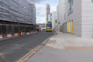 EXPLORING BROOKFIELD ROAD NOW DOMINATED BY THE NEW CHILDREN'S HOSPITAL [22 FEBRUARY 2025]-247838-1