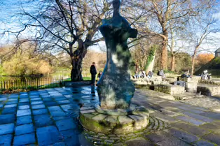 THE KNIFE EDGE SCULPTURE MEMORIAL TO W.B. YEATS BY HENRY MOORE [ST STEPHEN'S GREEN]-247735-1