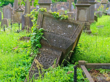 ST JOHN'S CEMETERY
