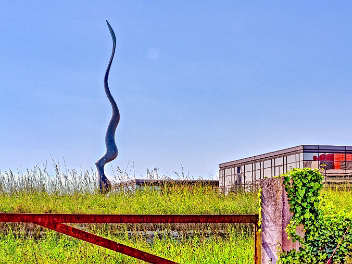 REALLY TALL SCULPTURE