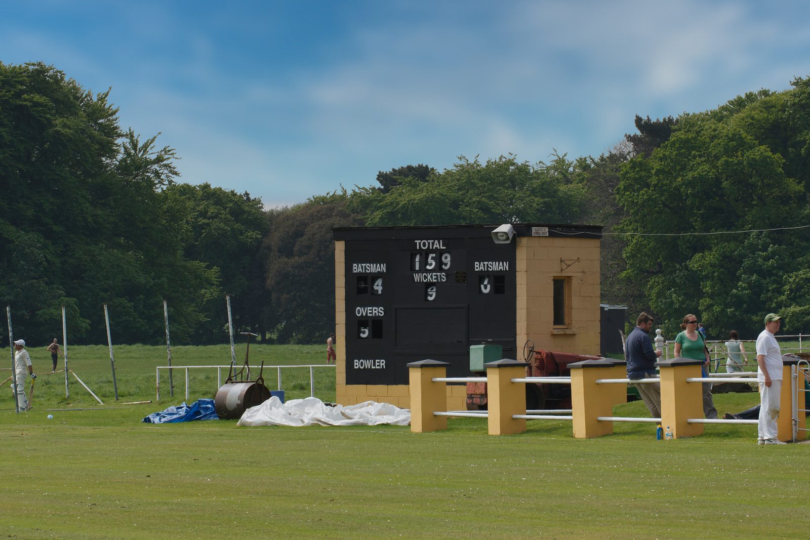 TWO CRICKET CLUBS IN PHOENIX PARK NEAR THE WELLINGTON MONUMENT 014