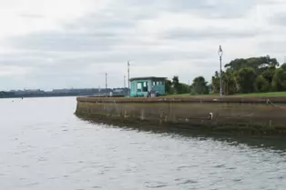 CLONTARF PIER AND SLIPWAY [NEAR THE CLONTARF YACHT CLUB]-244431-1