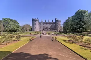 THE KILKENNY CASTLE ESTATE [THERE IS NO REAL NEED TO PAY TO EXPLORE THE CASTLE]-245336-1