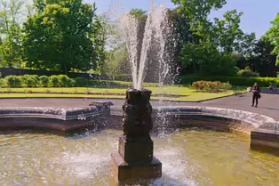 THE KILKENNY CASTLE ESTATE [THERE IS NO REAL NEED TO PAY TO EXPLORE THE CASTLE]-245340-1