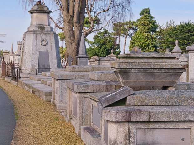 GRESHAM FAMILY VAULT There is a Gresham family vault in Mount Jerome Cemetery, Dublin, and it's quite a unique one! It was fitted with a bell...